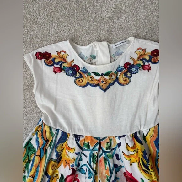 Dolce and Gabanna Toddler Majolica print designer dress Authentic Made in Italy - Picture 3 of 11